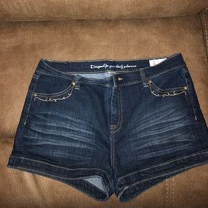 Women’s shorts